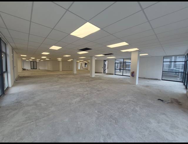 507M² OFFICE TO LET IN SANDTON CENTRAL